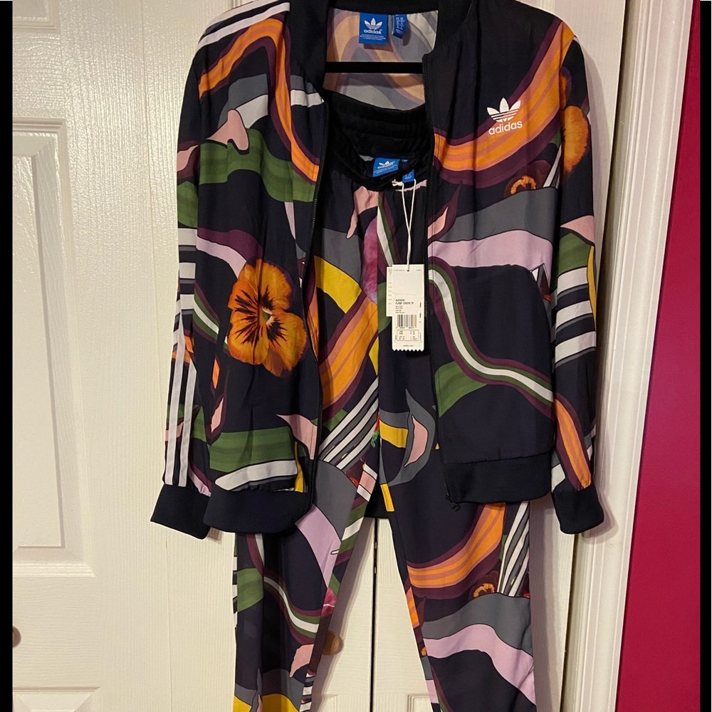 ADIDAS ORIGINALS FLORAL BURST OUTFIT style AZ3239
